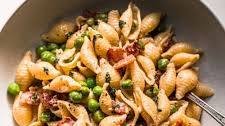 Pasta with Bacon and Peas