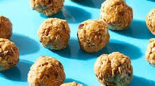 Peanut Butter Energy Balls