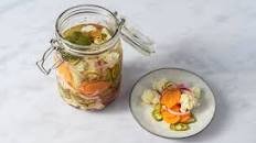 Pickled Cauliflower, Carrots, and Jalapenos (Escabeche)