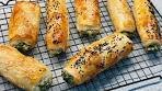 Puff Pastry With Spinach and Cheese | Puff Pastry Rolls ...