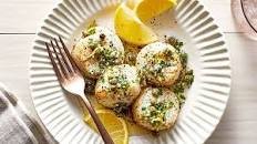 Quick Air-Fryer Scallops With Lemon-Herb Sauce