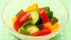 Quick Pickles with Vegetables