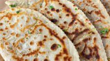 Qutab - Azerbaijani Stuffed Flatbread