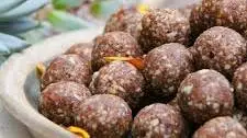 Raw salted caramel bliss balls