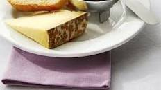 Rhubarb & date chutney