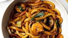 Shrimp Udon Stir Fry