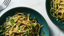 Smoked Almond Pesto Spaghetti