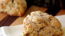 SPICED APPLE SCONES WITH APPLE CIDER GLAZE