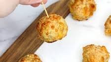 Spicy Chicken Cheeseballs