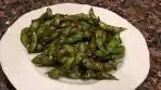 Spicy hot Asian style edamame - 辣味