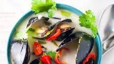 Spicy Thai Mussels