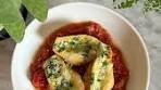 Spinach and ricotta stuffed shells . For the Sauce:▪️2 Tbsp ...