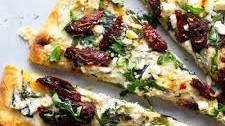 Spinach Artichoke Flatbread with Sun-Dried Tomatoes and Feta