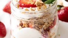 Strawberry Yogurt Parfait