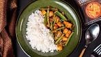Thai tofu and green bean red curry