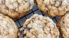 The Best Chewy Oatmeal Cherry Cookies