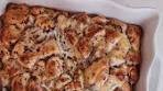 The best cinnamon roll French toast bake! It's so easy + the ...