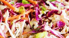 The Best Crunchy Coleslaw Recipe (for BBQ Pulled Pork)