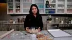The easiest and crispiest maple almond granola | #COOKING