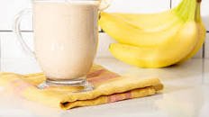The Unexpected Ingredient That Makes This Peanut–Butter Banana Smoothie Shine
