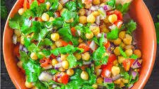 Tomato Chickpea Salad