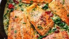 Tuscan Garlic Salmon {Whole30, Paleo}