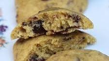 Vanilla Bean Chocolate Chip Cookies