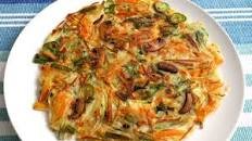 Vegetable pancake (Yachaejeon)