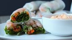 Vegetable Spring Rolls with Shrimp and Sriracha Dipping Sauce