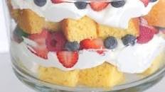 Very Berry Vanilla Cake Trifle