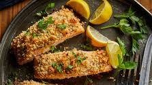 Walnut-Rosemary Crusted Salmon