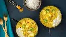Wild Alaska Pollock Coconut Curry with Cucumber Yogurt Sauce