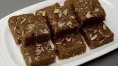 सिंघाडे की खास बर्फी आज बनायें पूरे 9 दिन खायें-व्रत का खाना Navratri Vrat Singhare ki barfi recipe