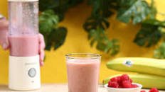 Banana Peel & Peanut Butter Smoothie