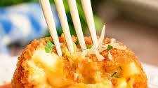 Copycat Cheesecake Factory Fried Mac and Cheese Bites