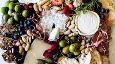 How to Build the Perfect Cheese Board