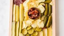 How to make an epic Pickle Board