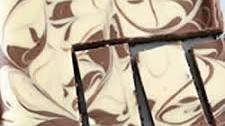 PHILADELPHIA Chocolate-Vanilla Swirl Cheesecake