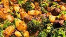 Steak and Broccoli Potato Skillet