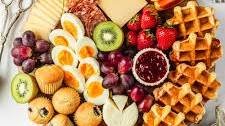The Prettiest Brunch Charcuterie Board