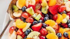 15-Minute Breakfast Fruit Salad Recipe