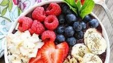 Berry Banana Smoothie Bowl