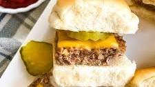 Cheeseburger Sliders for a Crowd