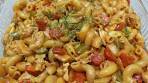 chicken macaroni with sriracha sauce