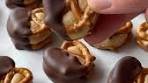 Chocolate Dipped Peanut Butter Pretzel Bites 🥨🍫🥜 The ...