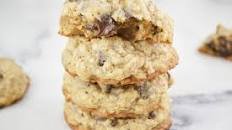 Cinnamon Spiced Oatmeal Chocolate Chip Cookies
