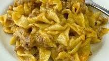 Classic Hamburger and Noodle Casserole