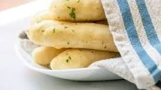 Copycat Olive Garden Breadsticks