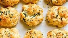 Copycat Red Lobster Cheddar Bay Biscuits