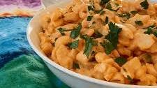 Creamy Sriracha Macaroni Salad Recipe